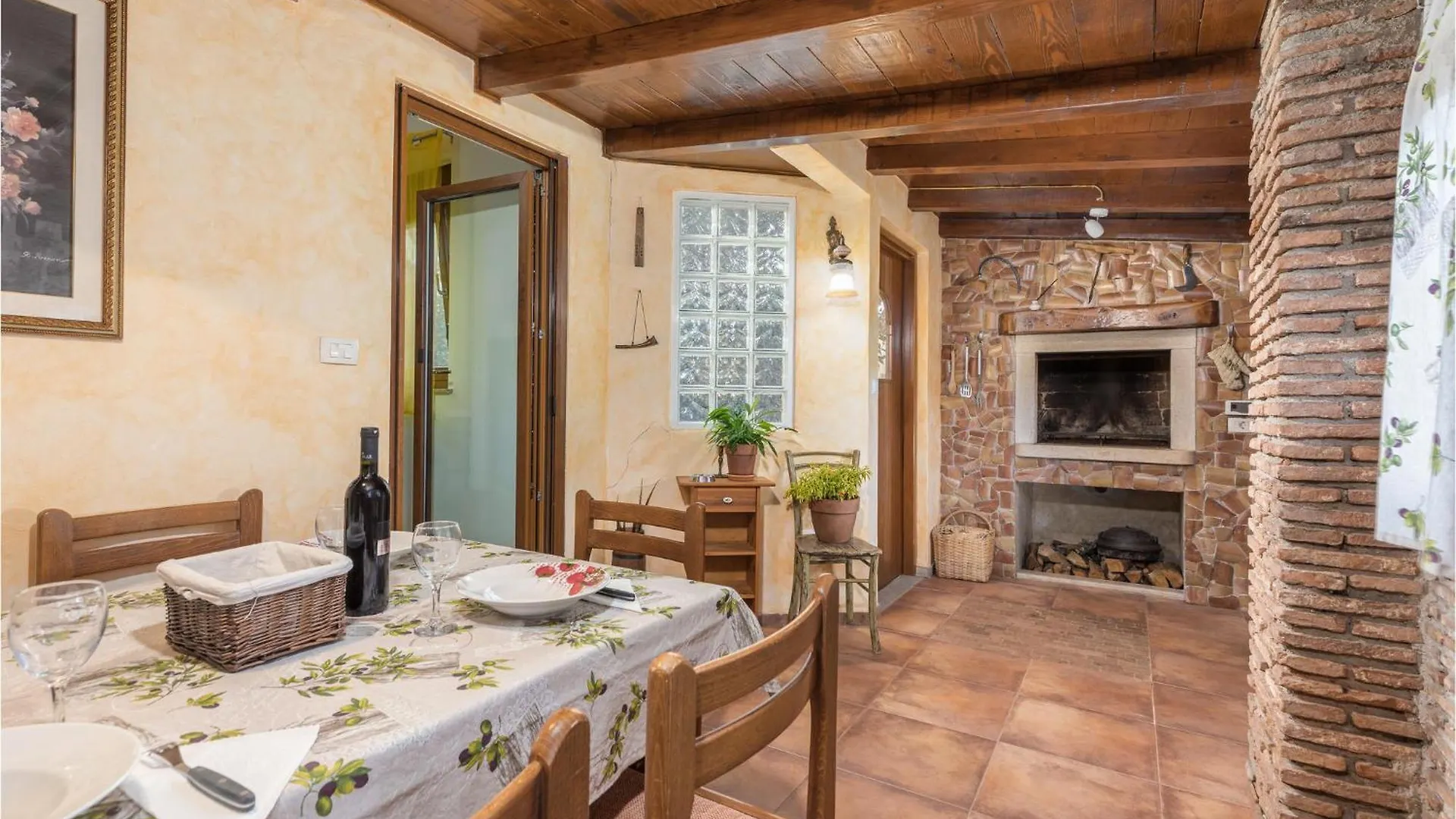 Holiday home Gorgeous Home In Galizana With Wifi